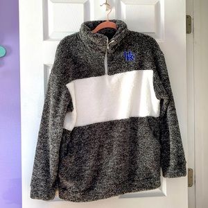 Women’s fleece Kentucky Wildcat quarter Zip pullover